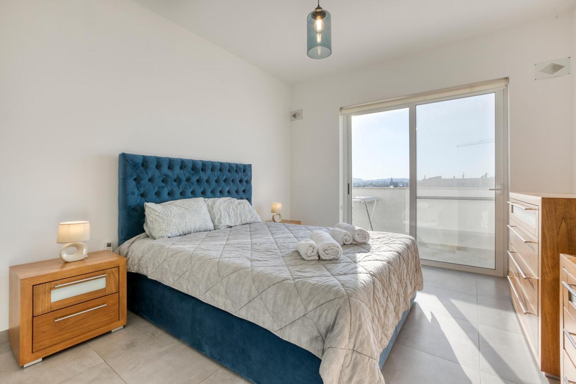 Annitchka Mansions - Penthouse In Central Malta Биркиркара Екстериор снимка