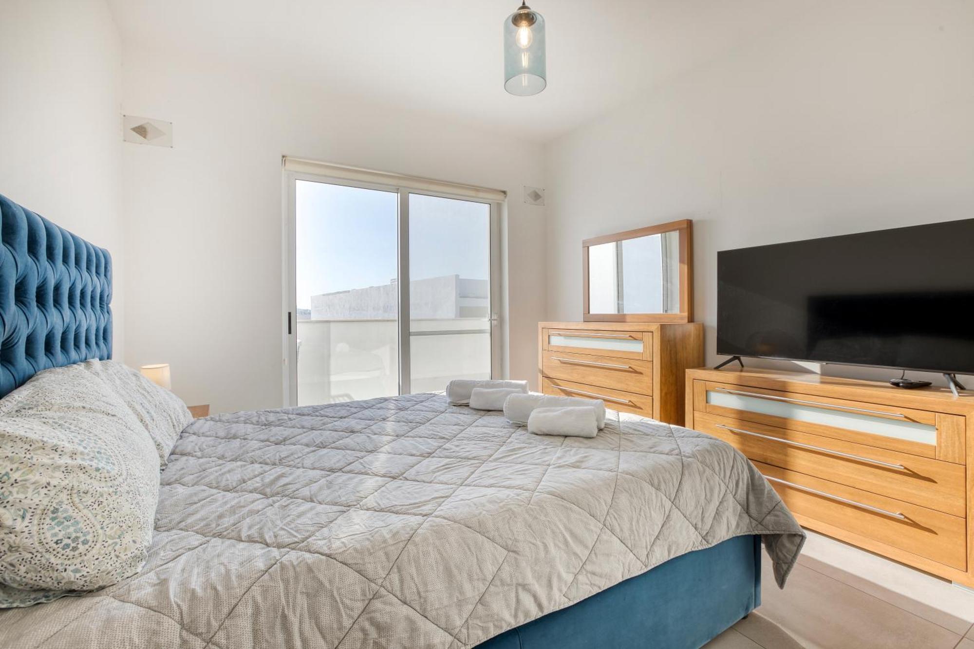 Annitchka Mansions - Penthouse In Central Malta Биркиркара Екстериор снимка